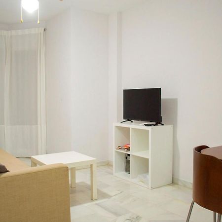 Oceanfront Apartment Malaga Exterior photo
