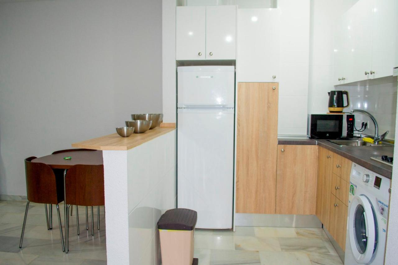 Oceanfront Apartment Malaga Exterior photo
